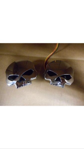 Wanted: Recherche kit skull avec lumiere led pour cap gaz et gauge gaz