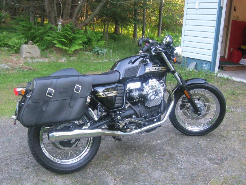 2 guzzi for sale 850 t3 and 2011 ve classic