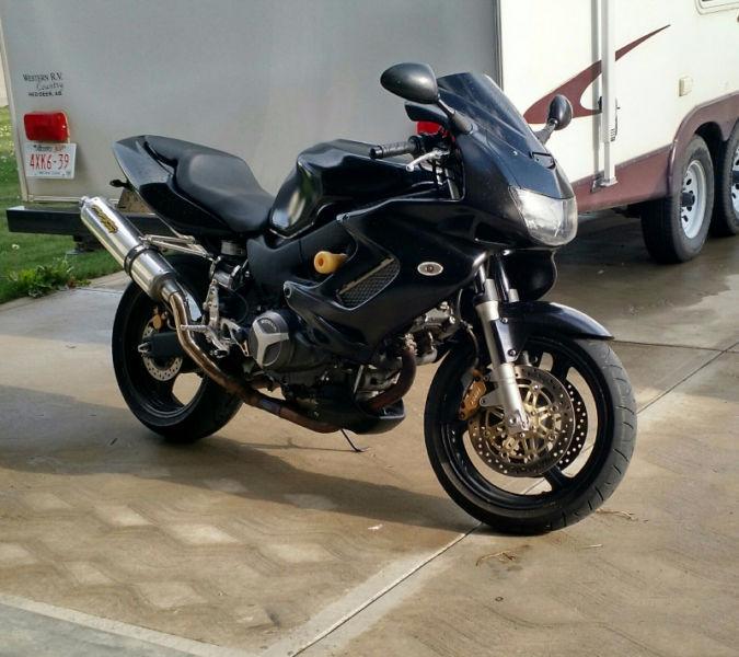 Wanted: 98 VTR 1000f