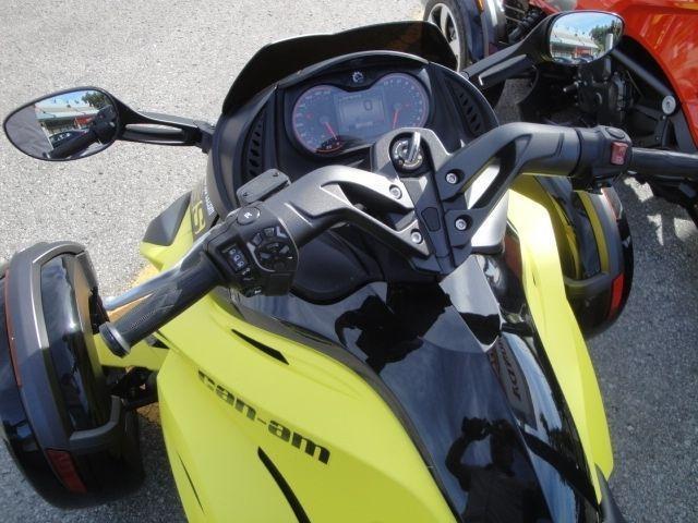 2014 Can-Am DEMO Spyder RS-S SM-5