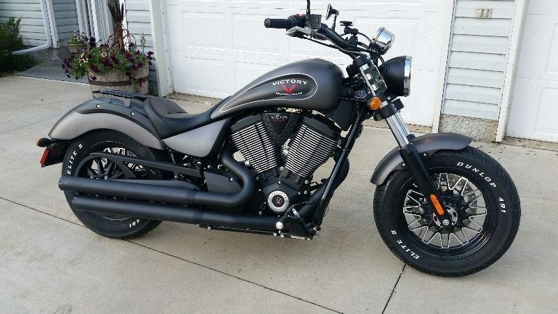 2015 Victory Gunner Reduced save big and get FREE winter storage
