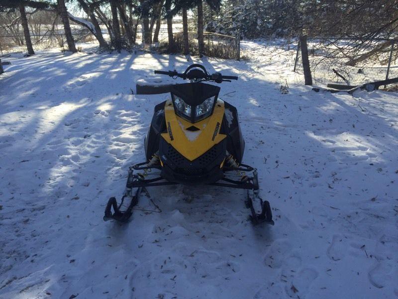 2009 Skidoo Renegade 800
