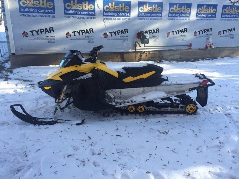 2009 Skidoo Renegade 800