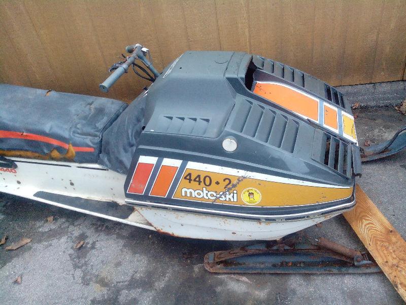 70s Moto Ski 440