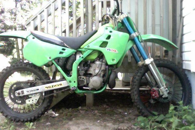 kx 250 two stroke dirtbike works perfect needs nothing $1500