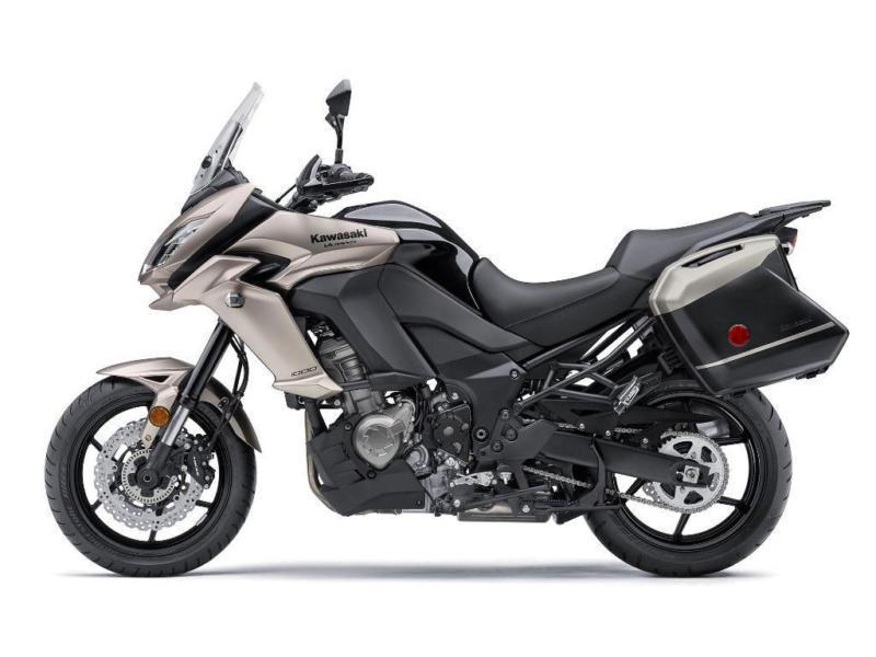 2016 Kawasaki VERSYS 1000 ABS LT 37$/sem garantie 2 ans