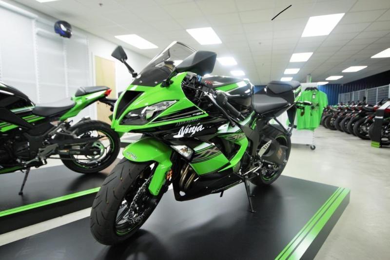 2016 Kawasaki NINJA ZX-6R ABS 33$/sem garantie 2 ans