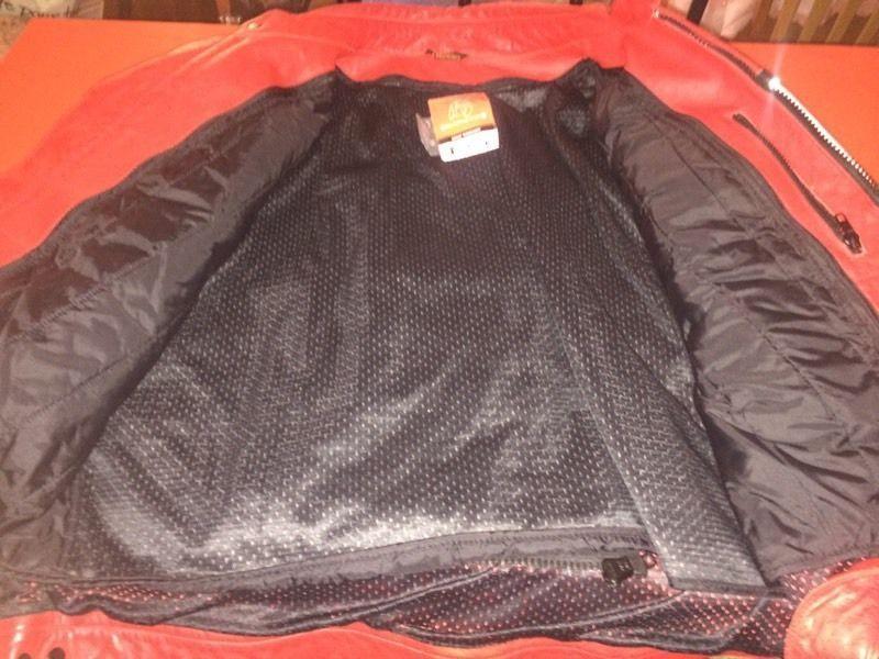 MEN'S LEATHER ICON JACKET!!!!! VERY GOOD SHAPE!!! GREAT BUY!!!!!