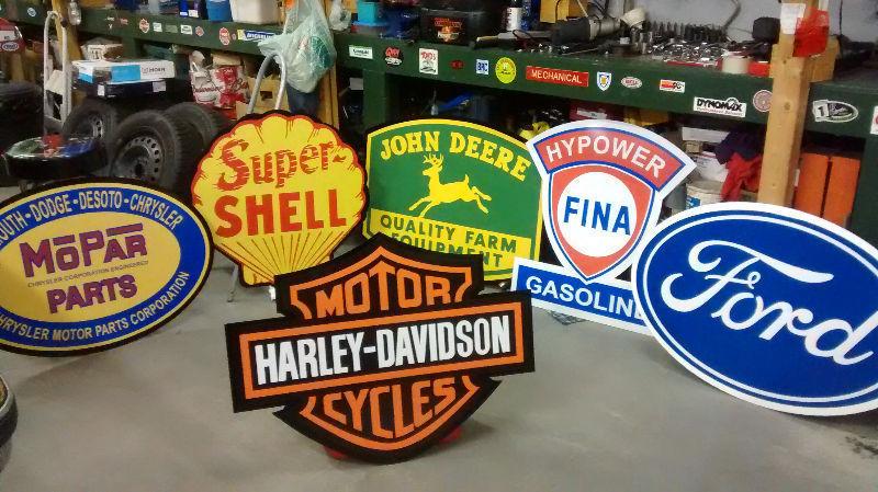 BIG HARLEY AND INDIAN MOTORCYCLE SIGNS