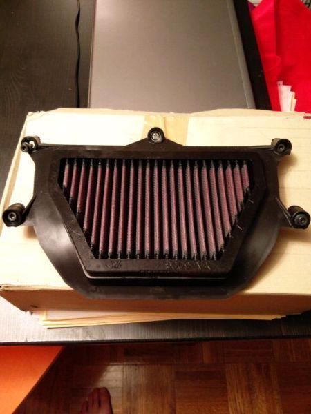Yamaha R6. K&N air filter