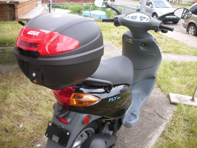 GAS SCOOTER
