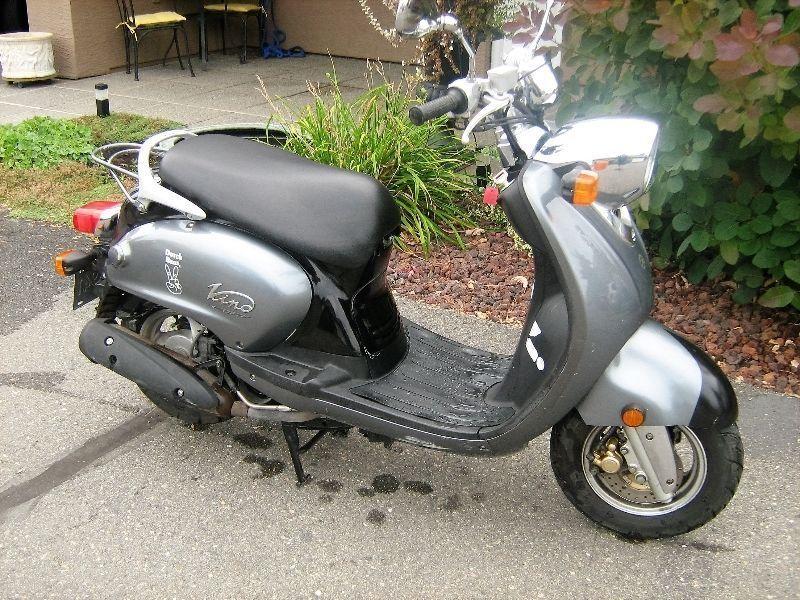 Yamaha Vino Scooter