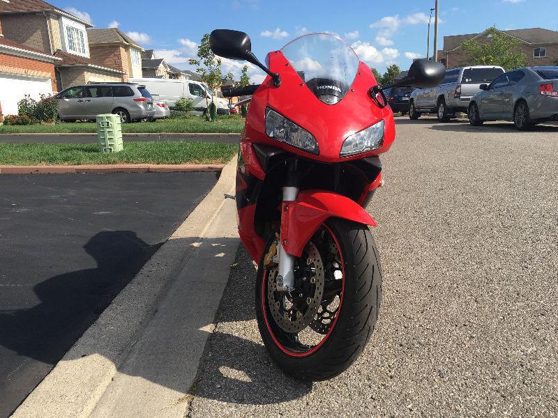 Selling 2004 Honda CBR600RR $4500