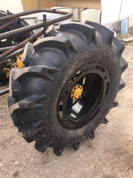 Deep lug R2 AG style mud tire