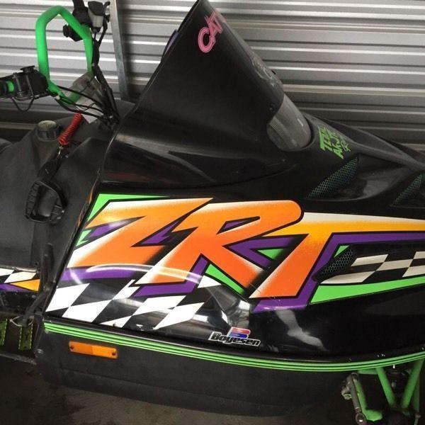 1998 Arctic cat ZRT800