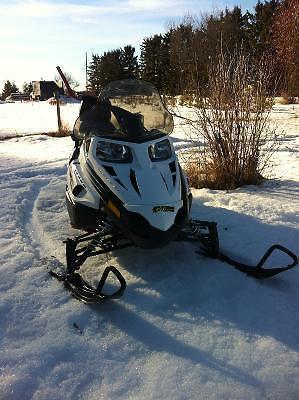 2010 Articat touring sled