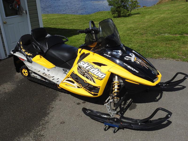 2007 MXZ Rotax 800 Skidoo