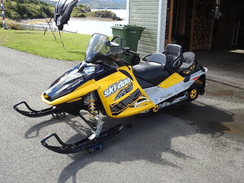 2007 MXZ Rotax 800 Skidoo