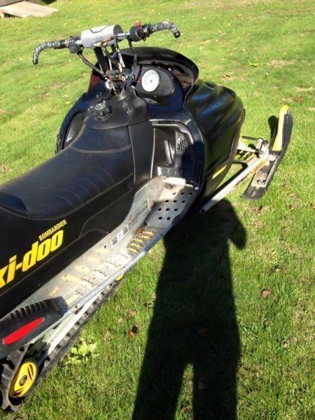 2001 mxz 700