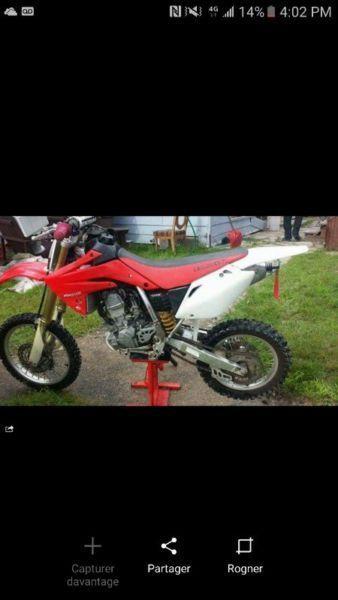 CRF150R 2008 COMME NEUF!