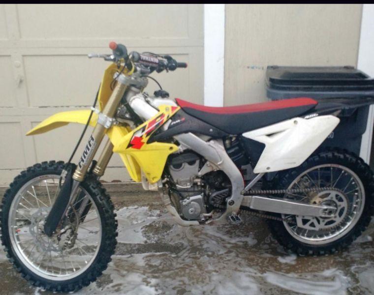 RMZ 450, excellent used condition