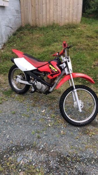 Wanted: MINT XR100R FORSALE OR WILLING TO TRADE FOR A GOLD CHAIN!!