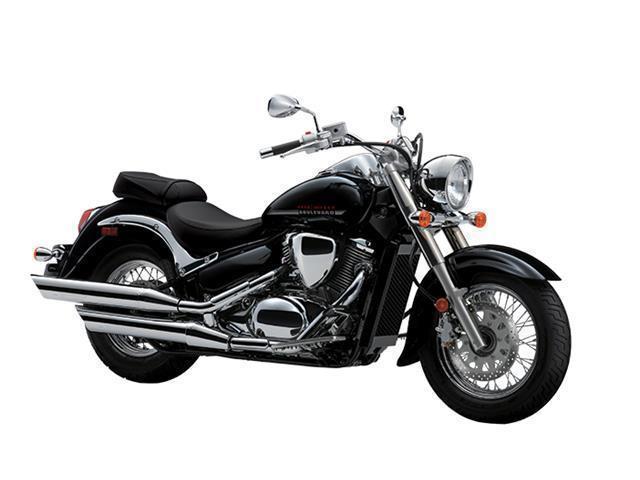 SUZUKI BOULEVARD C50 2016 EN LOCATION