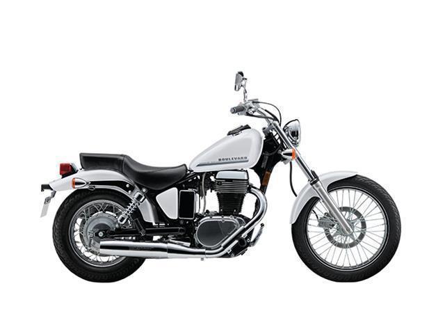 SUZUKI BOULEVARD S40 2016 EN LOCATION