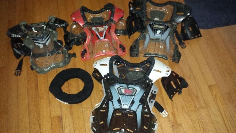 LIKE NEW - Youth & Womens Chest Protectors / Boots / Neck Guard