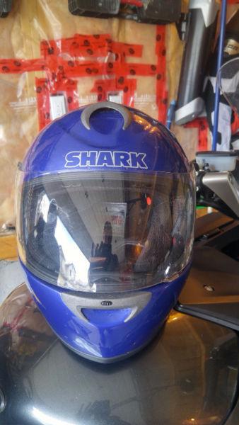 Shark helmet. Size L/60
