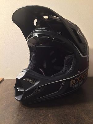Fox Rockstar V4 Helmet (Carbon Fiber)
