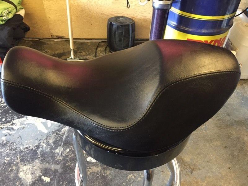 Harley Sportster Solo Seat