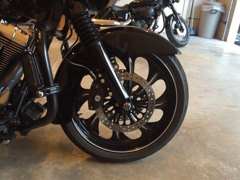 Harley Custom Wheels Touring - Wanaryd Twisted