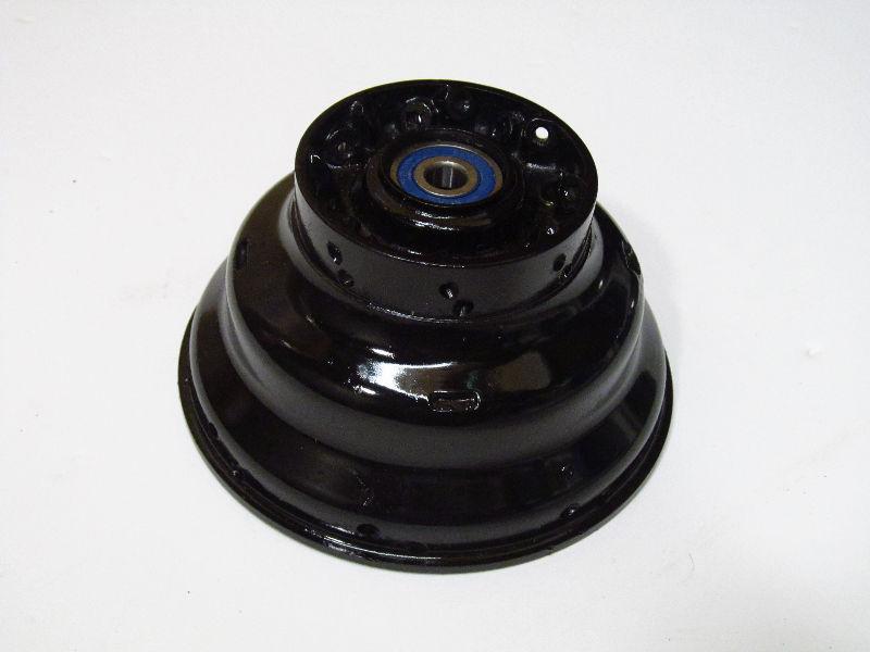 Suzuki RM 80 Front wheel hub 1982-1985