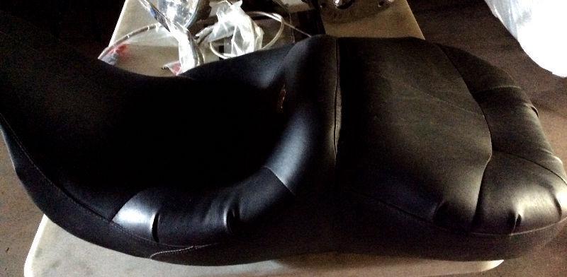 Stock Seat HD Ultra Classic mint condition