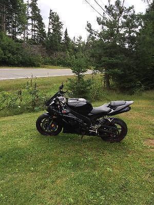 2005 Yamaha r1