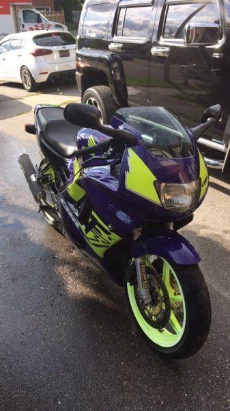 95' CBR600F3 for sale. Amazing deal