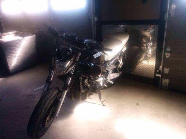 1996 Yamaha YZF 600 for trade