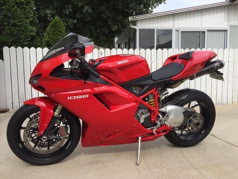 2007 Ducati 1098 only 5k many add ons