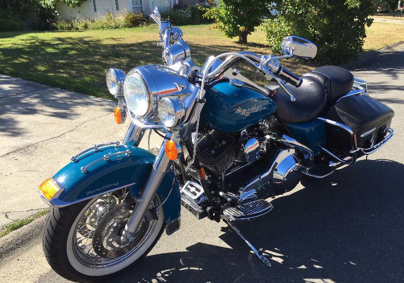 2002 Harley Davidson Road King - FLHR