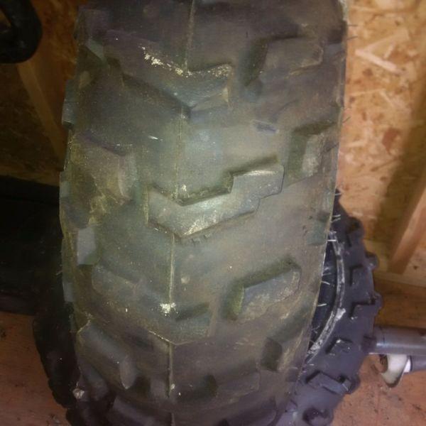 Used ATV tires - DIRT HOOKS