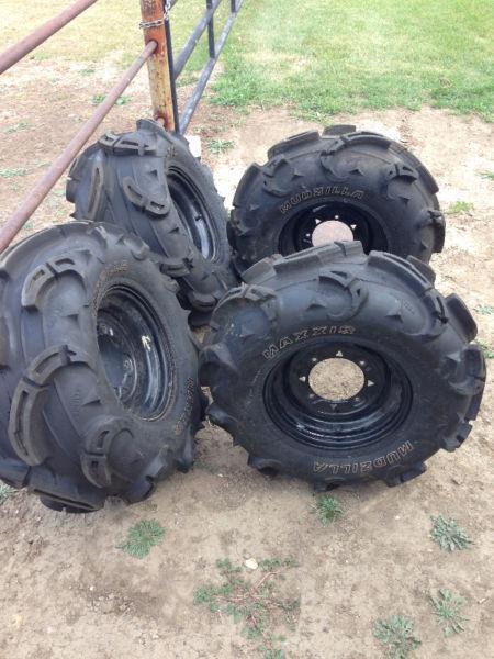 SIDE BY SIDE TIRES