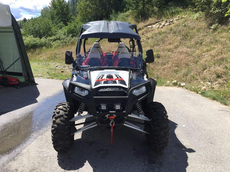 RZR 4 800