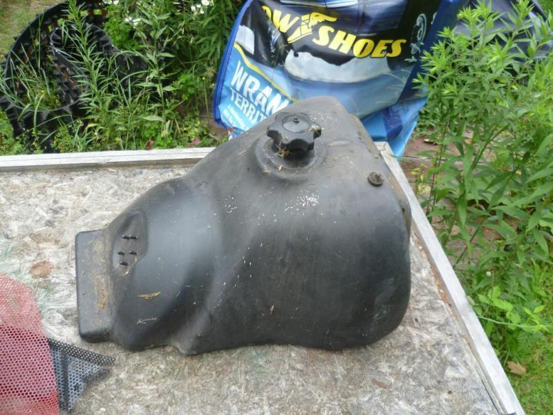 1994-1997 skidoo f chassis gas tank with cap