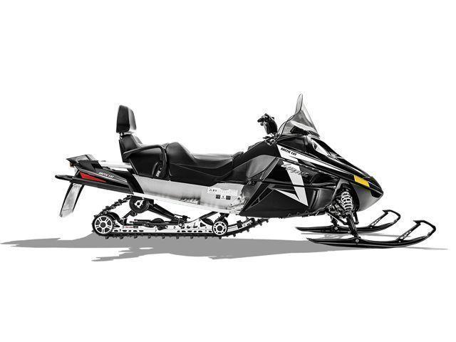 2016 LYNX 2000 BLK END OF THE YEAR BLOW OUT SALE! O% financing