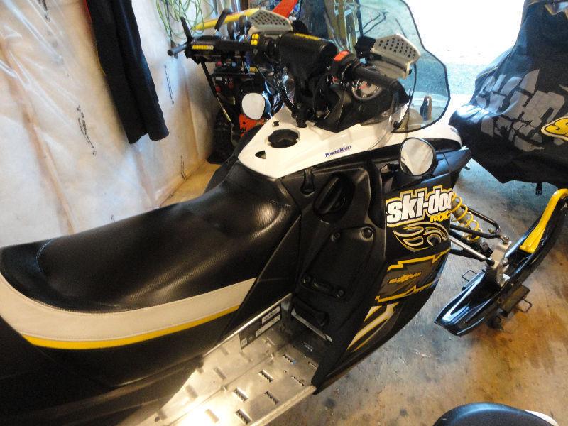 2007 MXZ SKI DOO BLIZZARD 600 SDI