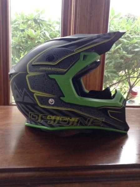 2008 gio 140 with helmet gloves goggles and lock