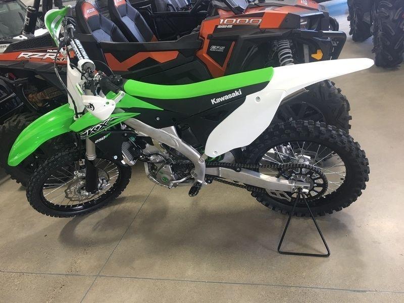 USED 2015 Kawasaki KX250F ONLY $6,200