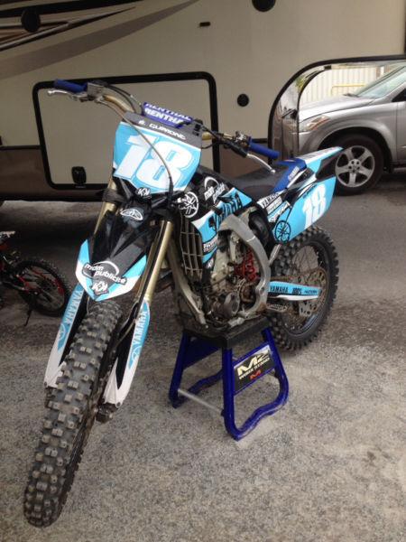 Yamaha YZ250F à vendre femme proprio