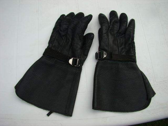 Leather Gauntlet Riding Gloves